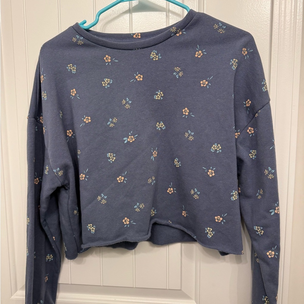 Blue flower crop top